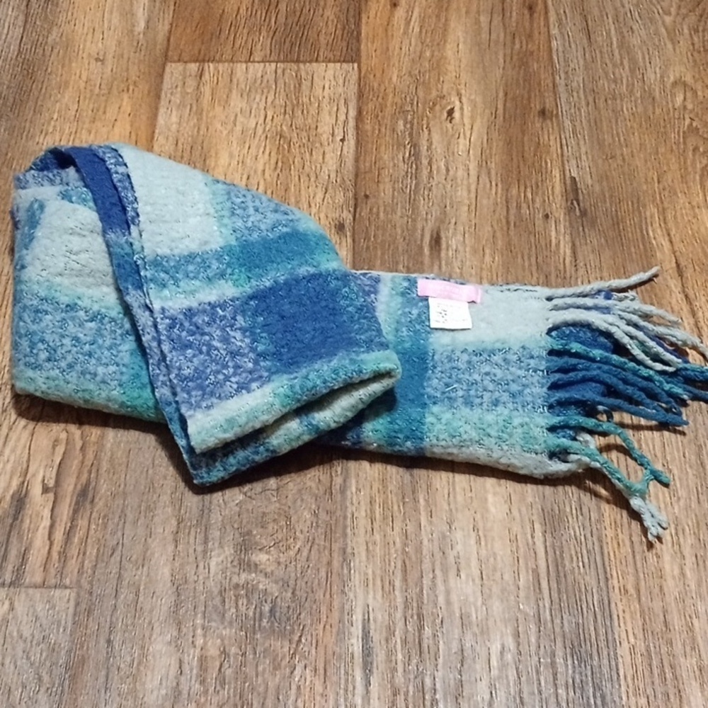 Isaac Mizrahi New York Blue and Green Striped Fringed Scarf